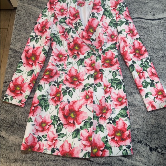 Alice + Olivia Latoya Floral Blazer Mini Dress, High Tea - Picture 12 of 16